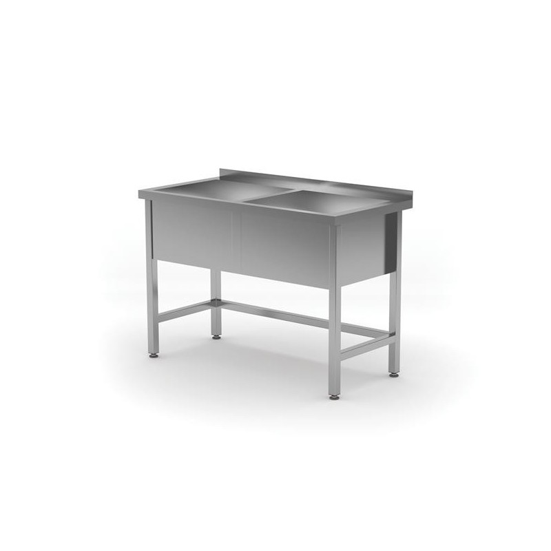 Kostkarka 21 kg/dobę, pojemność zasobnika 6,5 kg, chłodzenie wodą, kostka pełna duża Kostkarka 21 kg/dobę, pojemność zasobnika 6,5 kg, chłodzenie wodą, kostka pełna duża